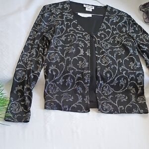 ❤️ Elegant Black and Silver Blazer